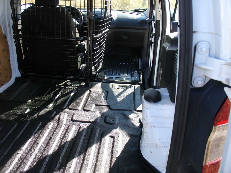 ford transit courier 2015 com IVA dedutível