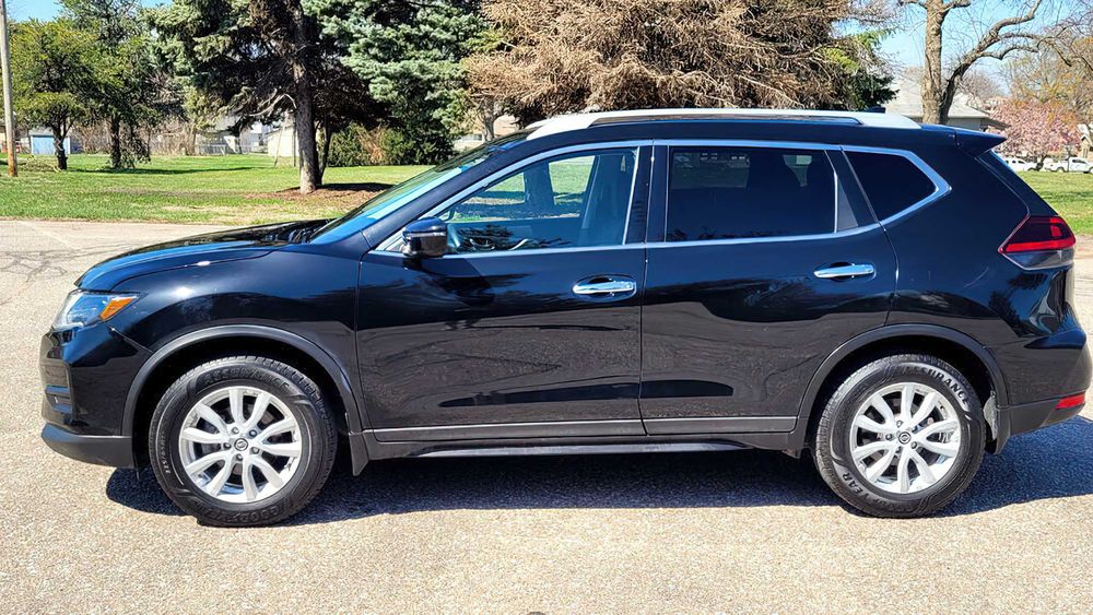 Nissan Rogue S      2019