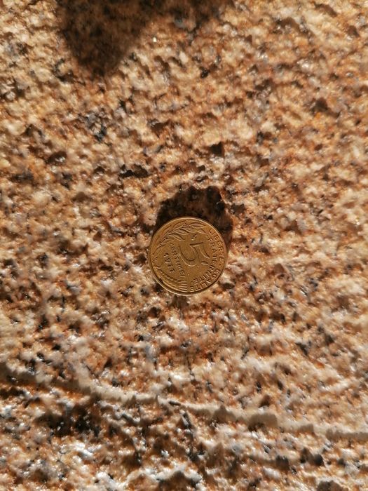 2 Moedas antigas de coleção