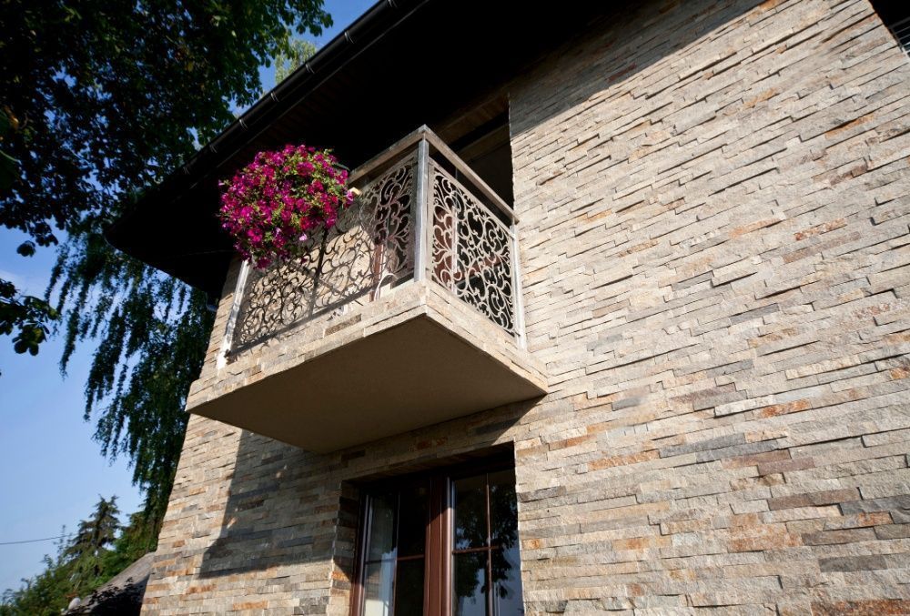 Łupek Kwarcyt Okładzina Elewacyjna Kamień Naturalny Elewacja lewacja Łupek czarna płytka na elewacje elewacyjna klepka podmurówka