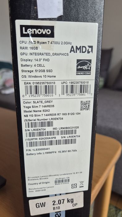 Lenovo Yoga Slim 7 – Ryzen 7 / 16 GB RAM / 512 GB SSD – Stan idealny