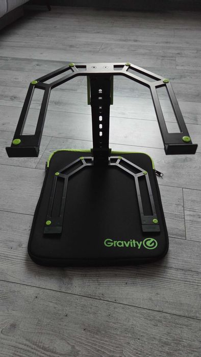 Gravity LTS 01B regulowany statyw pod laptop dla DJ-a z oryginalnym pokrowcem