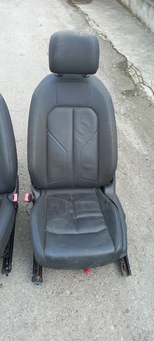 Кожаный салон Audi Q3 F3 19+