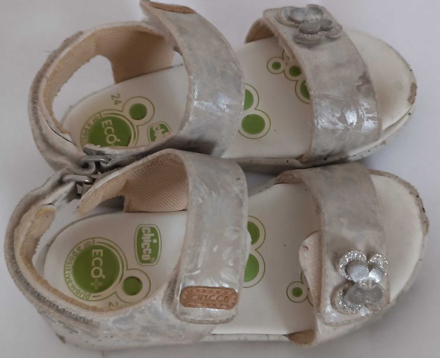 Sandália Costance- tamanho 24, Chicco