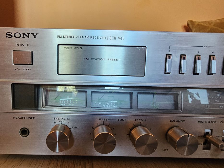 Sony STR - V4L amplituner