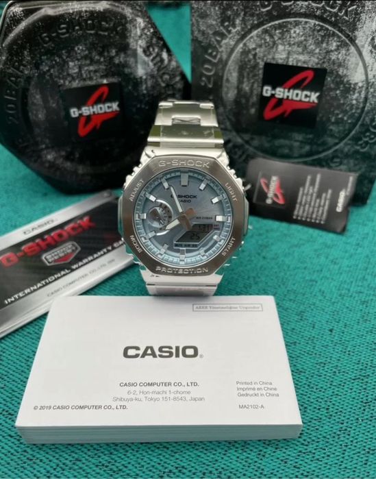 Мужские наручные часы Casio G-Shock GM-2110D-2A