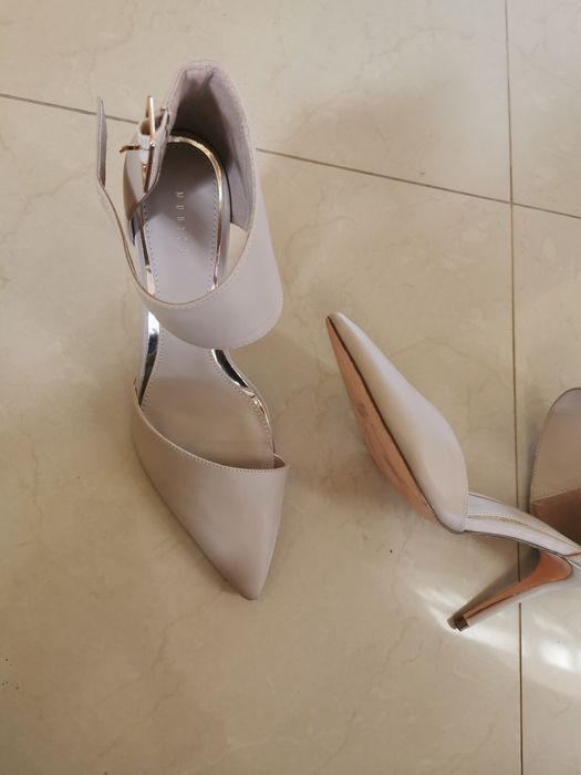 Buty czółenka szpilki mohito pasek 41