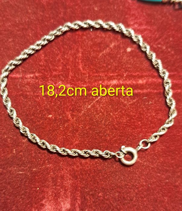 Pulseiras em Prata contrastada..