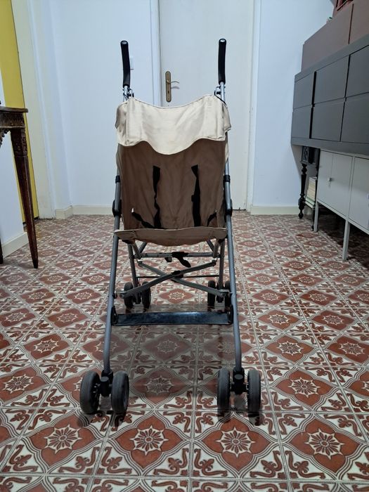 Carrinho de bebé bengala