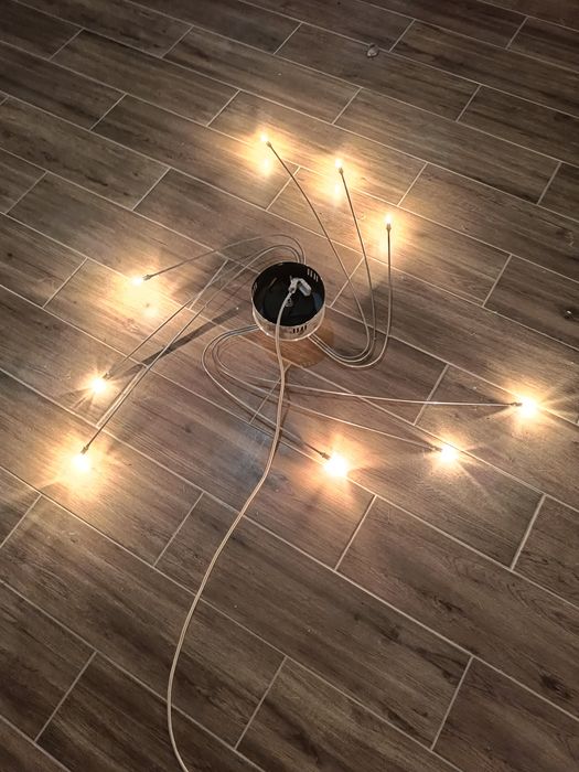 lampa sufitowa wisząca z 9 elementów