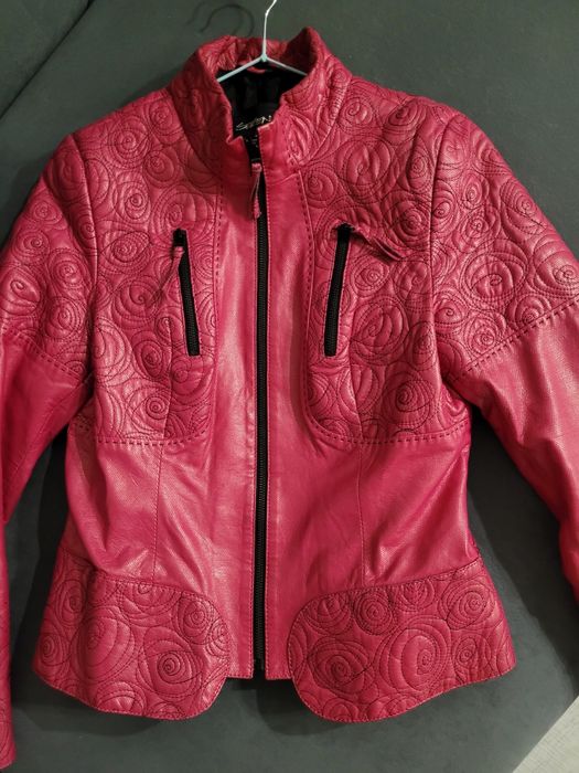 Куртка кожаная женская