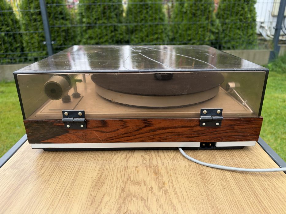 Gramofon Aristona