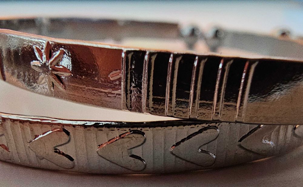 Bransoletki damskie na rękę