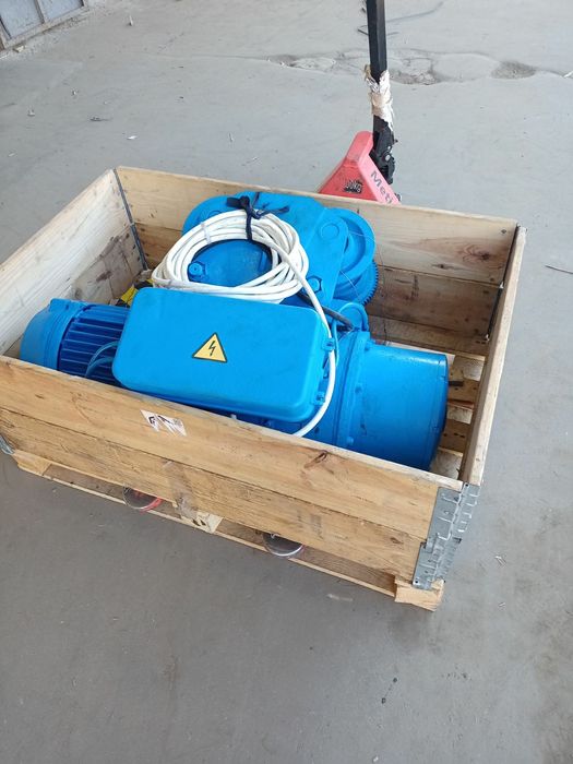 Электродвигатель електродвигун тельфер таль електрическая подъёмник