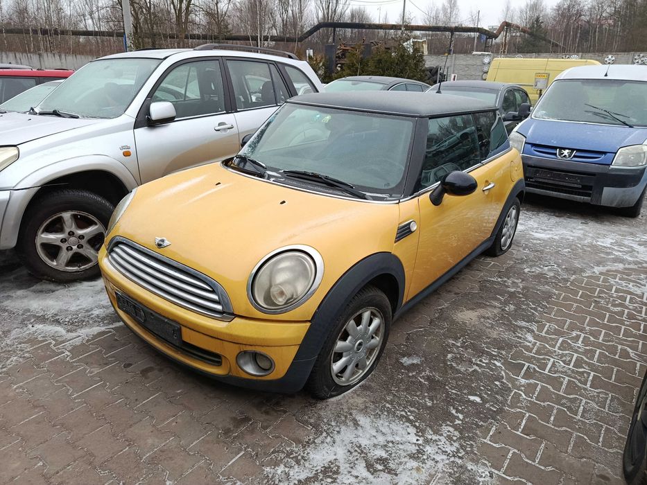 MINI Cooper R56 1.6b 2007r NA CZĘŚCI