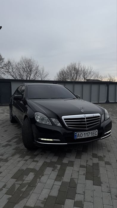 Mercedes-Benz E-Class W212