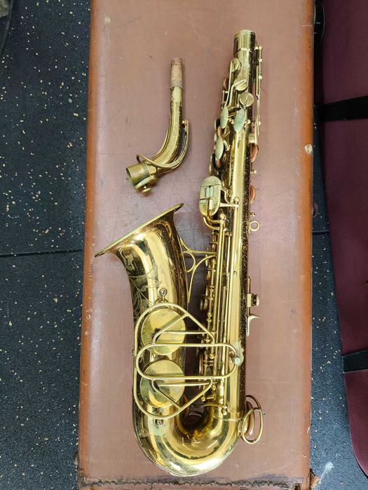 Saxofone Alto The Martin