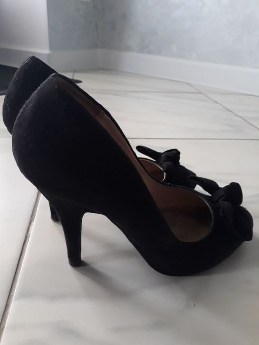 Туфли, замшевые туфли. Туфлі