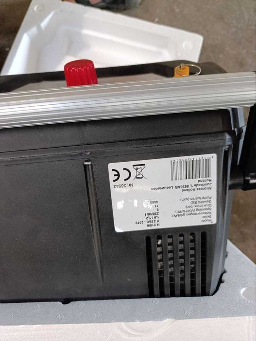 Безмасляный компрессор AIRPRESS H 215-6 новый