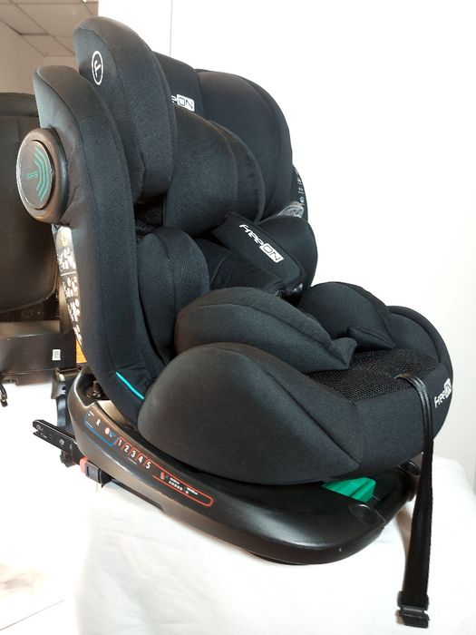 Автокрісло від народження  до 36 изофикс + поворот FREEon Ultima