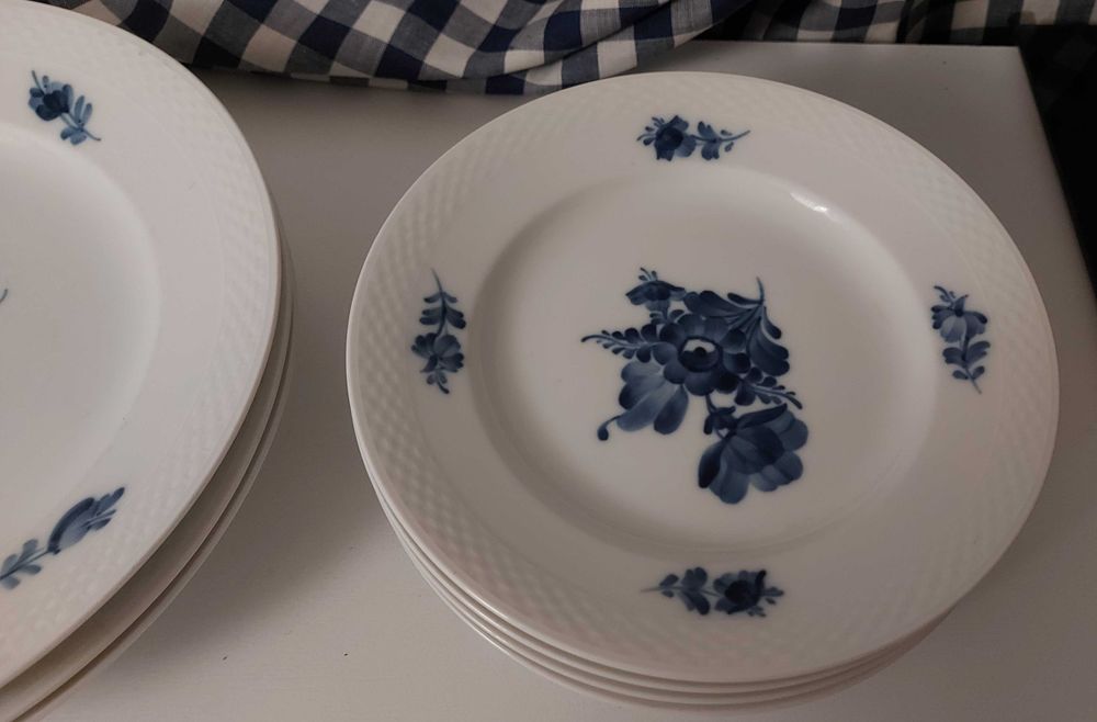 ROYAL COPENHAGEN Denmark elementy porcelanowych zastawów