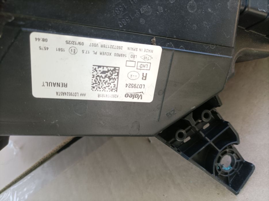 Lampa prawy przód renault Rafale matrix LED idealna eu
