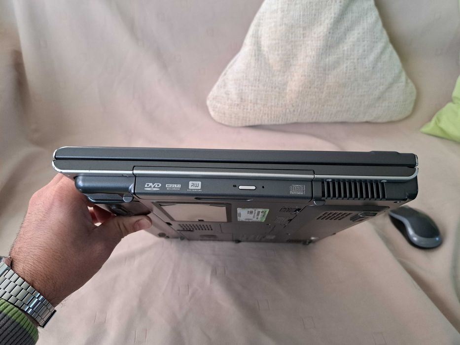 Asus M6S00VA muito bem estimado