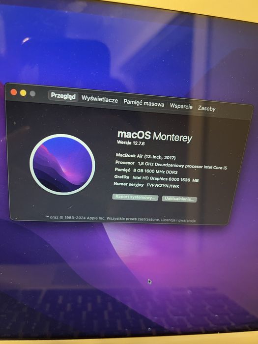 Macbook Air, 13 cali - tylko 187 cykli baterii