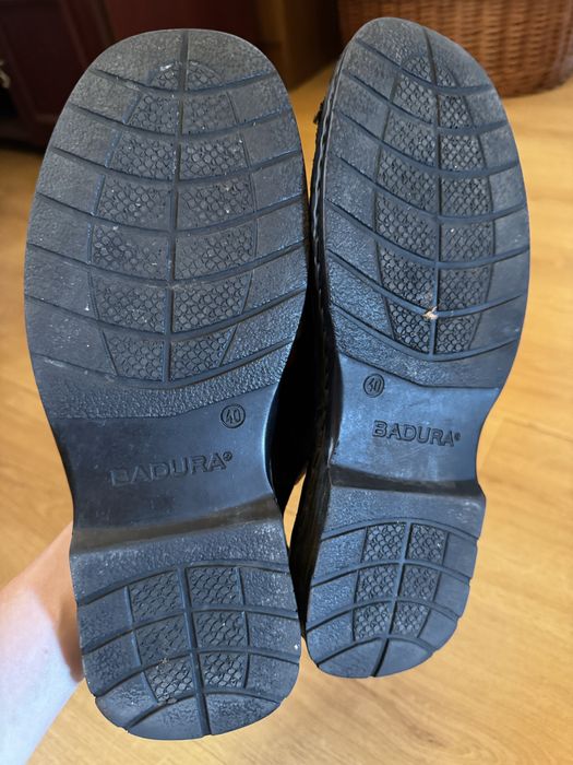 Skórzane buty męskie Badura r. 40