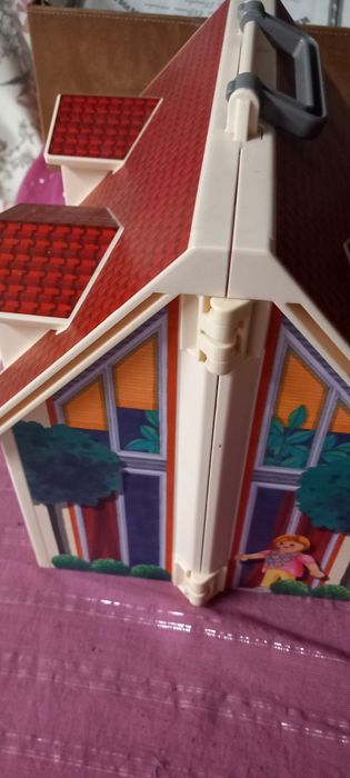 Caixa milupa + maka casinha bonecas