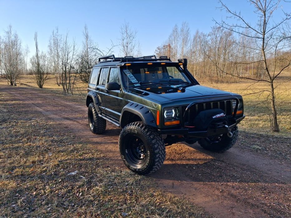 Jeep Cherokee 4.0 Lift, 4x4 Wyciągarka, Doinwestowany
