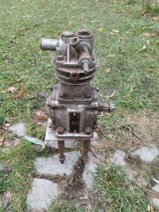 Продам компрессор