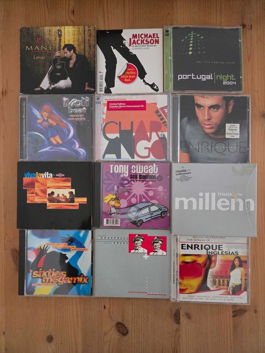 Conjunto 38 CD's de música variada