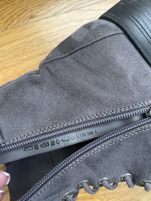 Черевики для дівчинки, розмір 36 / Graceland