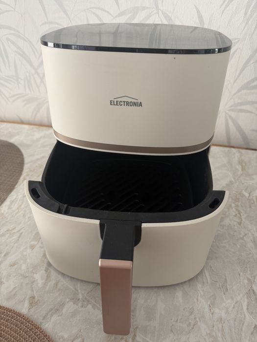 Air fryer eletronica