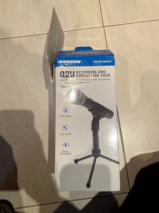 Microfone c/acessórios para Podcast e Gravação SAMSON Q2U-USB/XLR NOVO