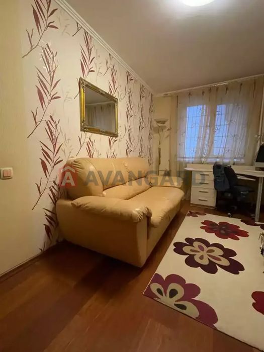 ПРОДАМ 3к квартиру Тополь Джинчарадзе