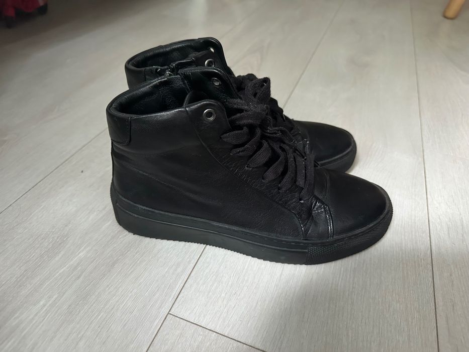 Кеди шкіряні, 37 розмір