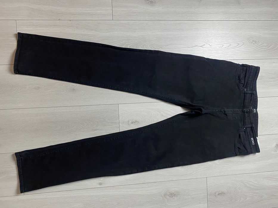 BOSS Maine r.33/34 oryginalne spodnie jeansowe męskie