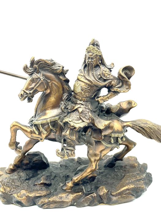 Estátua bronze Guan Yu em bronze chinês