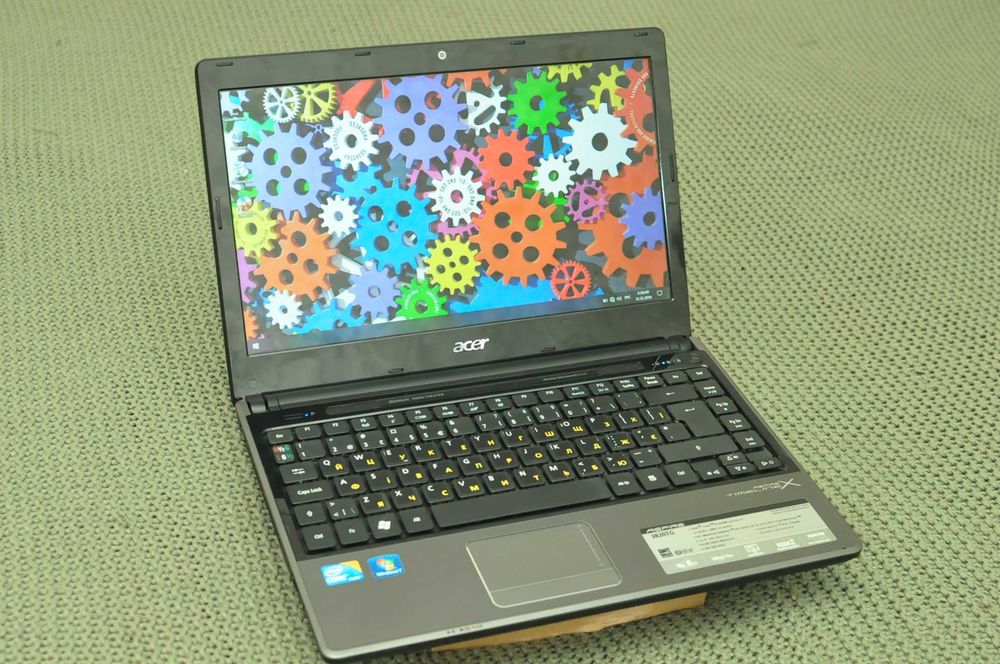 Игровой ноутбук Acer 3820 (Core i5/ 4Gb/320Gb/video 2Gb)