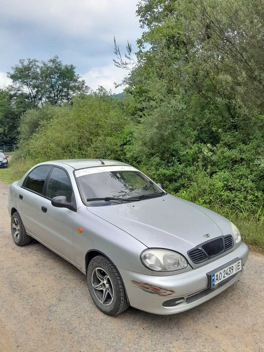 Легковий автомобіль