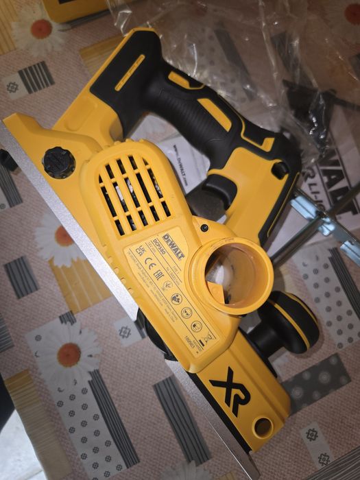 Strug dewalt body DCP580N
