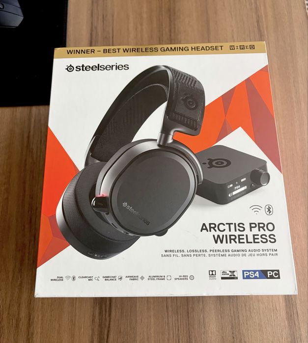 Headset SteelSeries Arctis Pro Wireless PC / PS5 - Excelente estado