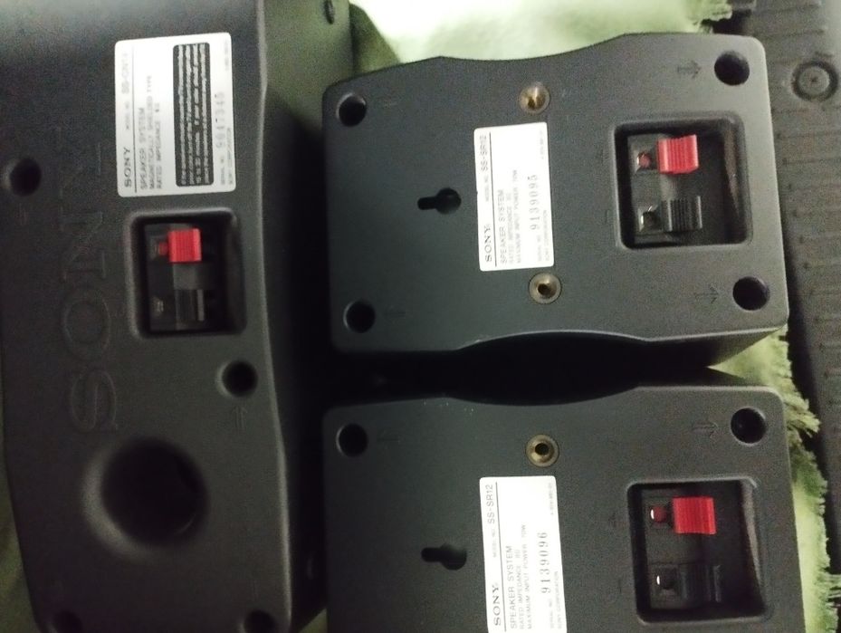 4 colunas de som Sony