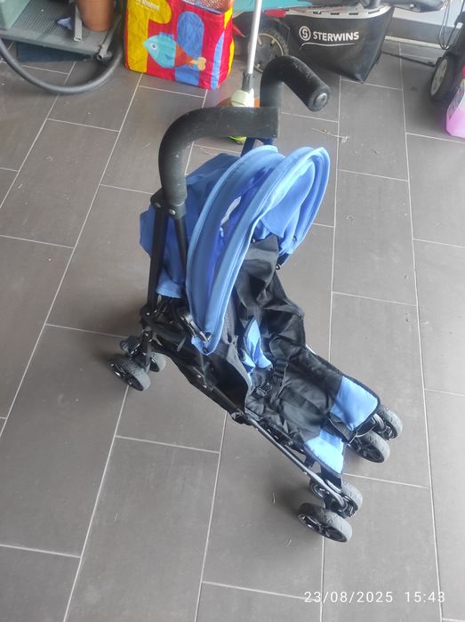 Carrinho criança dobrável