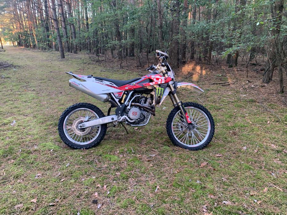 Husqvarna TE250  4T 30 KM