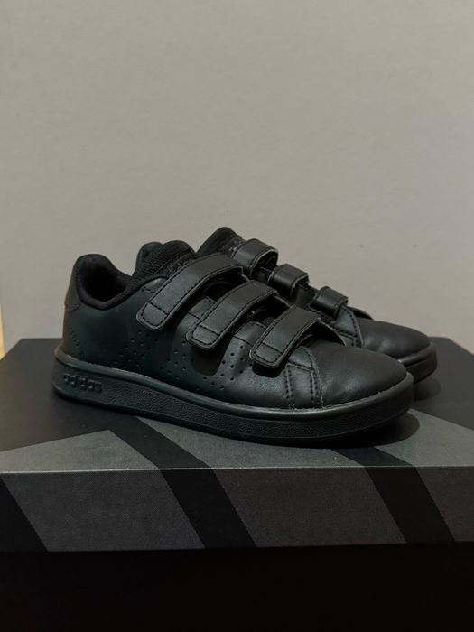 Оригінальні кросівки adidas 30р