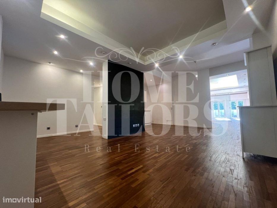 Escritório exclusivo em Open Space de 125 m² Terraço e vista desimp...