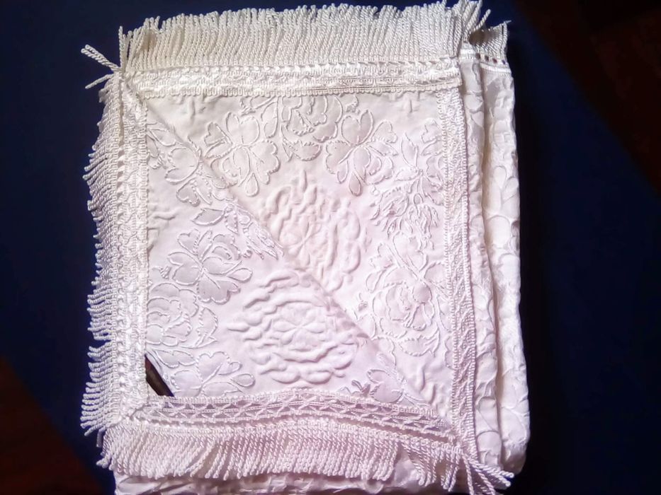 Colcha casal de seda